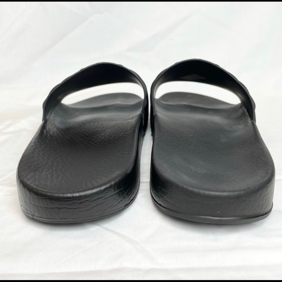 GUCCI men’s matelasse’ slides